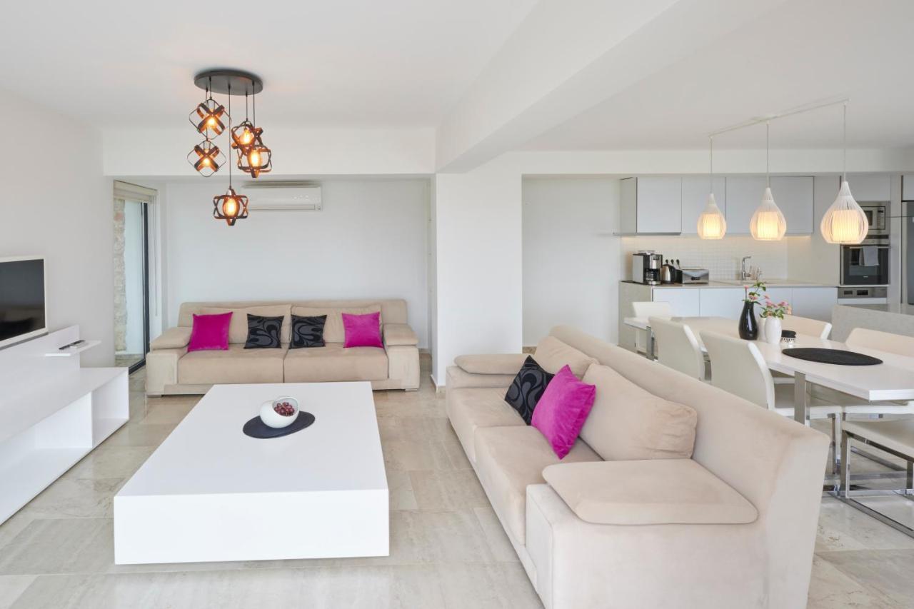 Luxus Villa Skyla mit 5 Schlafzimmern&Meer-Blick Kaş Exterior foto